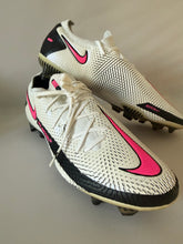 Load image into Gallery viewer, Nike phantom GT elite Fg