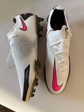 Load image into Gallery viewer, Nike phantom GT elite Fg