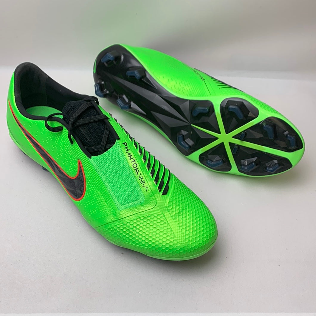 Nike phantom venom elite fg