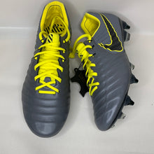 Load image into Gallery viewer, Nike Tiempo legend 8 elite