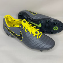 Load image into Gallery viewer, Nike Tiempo legend 8 elite