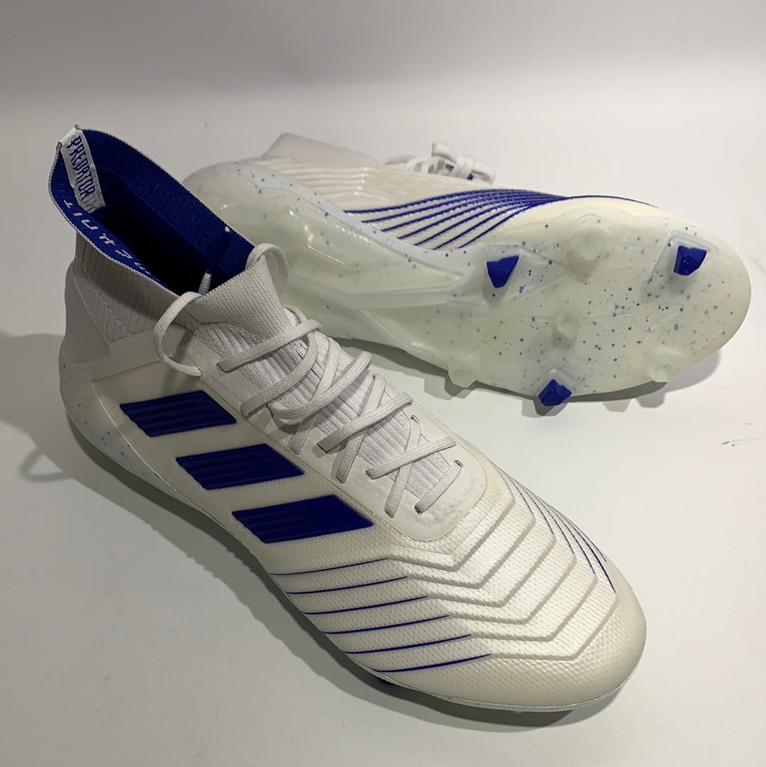 predator 19.1 white and blue